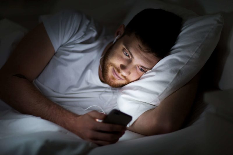 Posting to Instagram at the time people are going to bed might be the best time to post, as many people tend to use Instagram before sleeping
